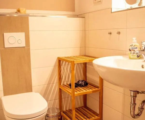 Am Fusse Des Schlosses * Wernigerode